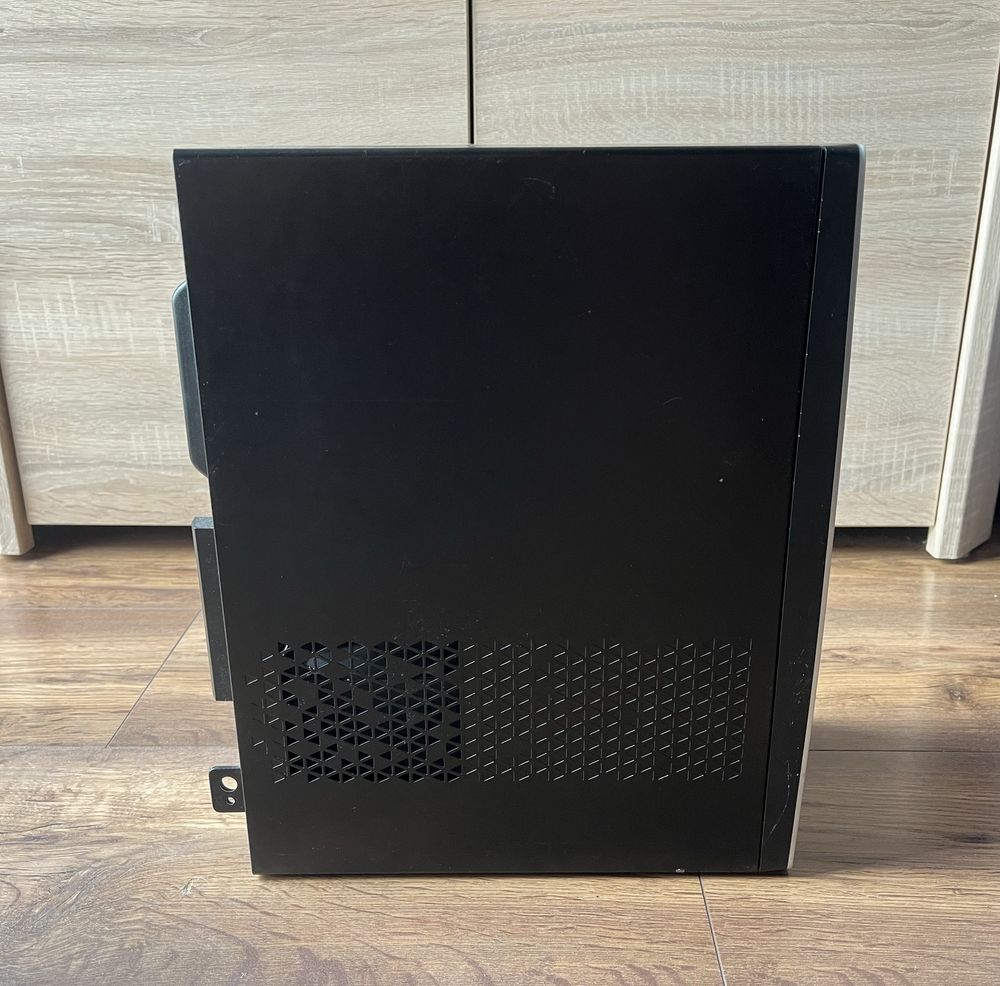 Komputer stacjonarny DELL inspiron