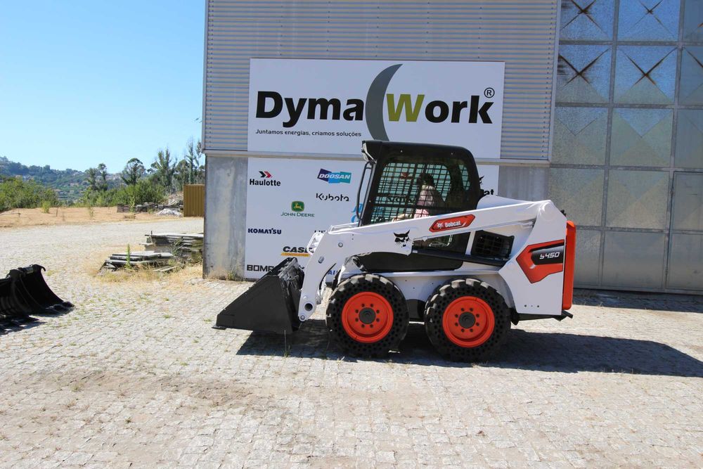 Bobcat Mini Carregador  S450 como nova