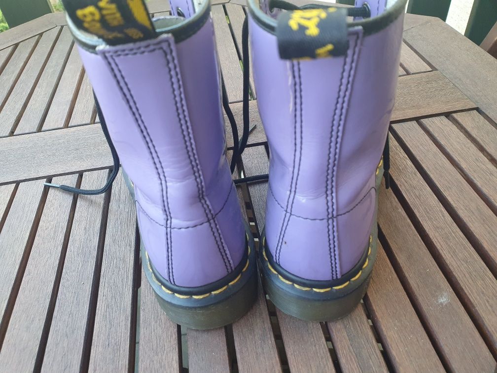 Dr. Martens lila lakierowane 37 bdb