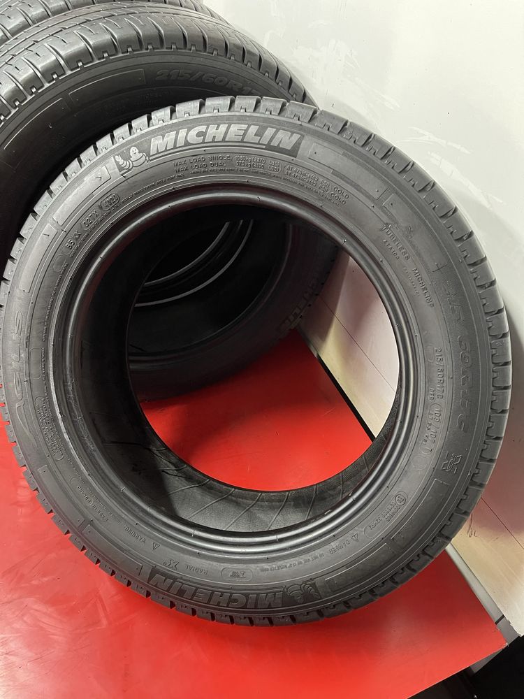 Komplet opon wzmacnianych 215/60R17c Michelin Agilis 9mm Bus