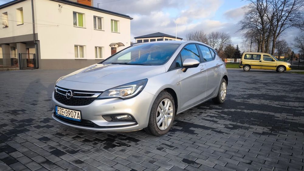 Opel Astra Opel Astra K 2018 1.6 CDTI 110KM Euro 6, cichy 4 cylindrowy diesel