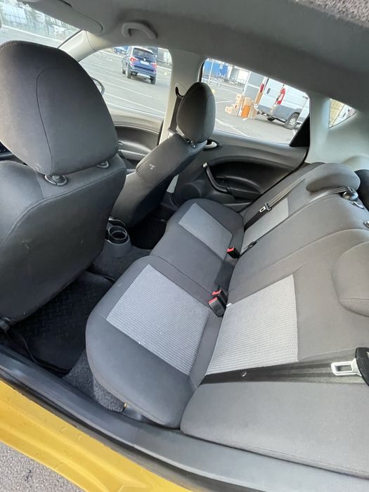 Seat ibiza 2011р 1.4