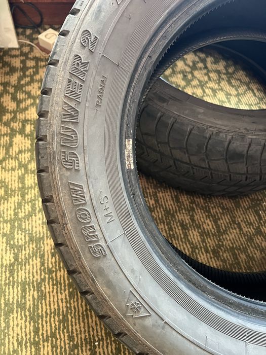 Продам резину 235/60/18R