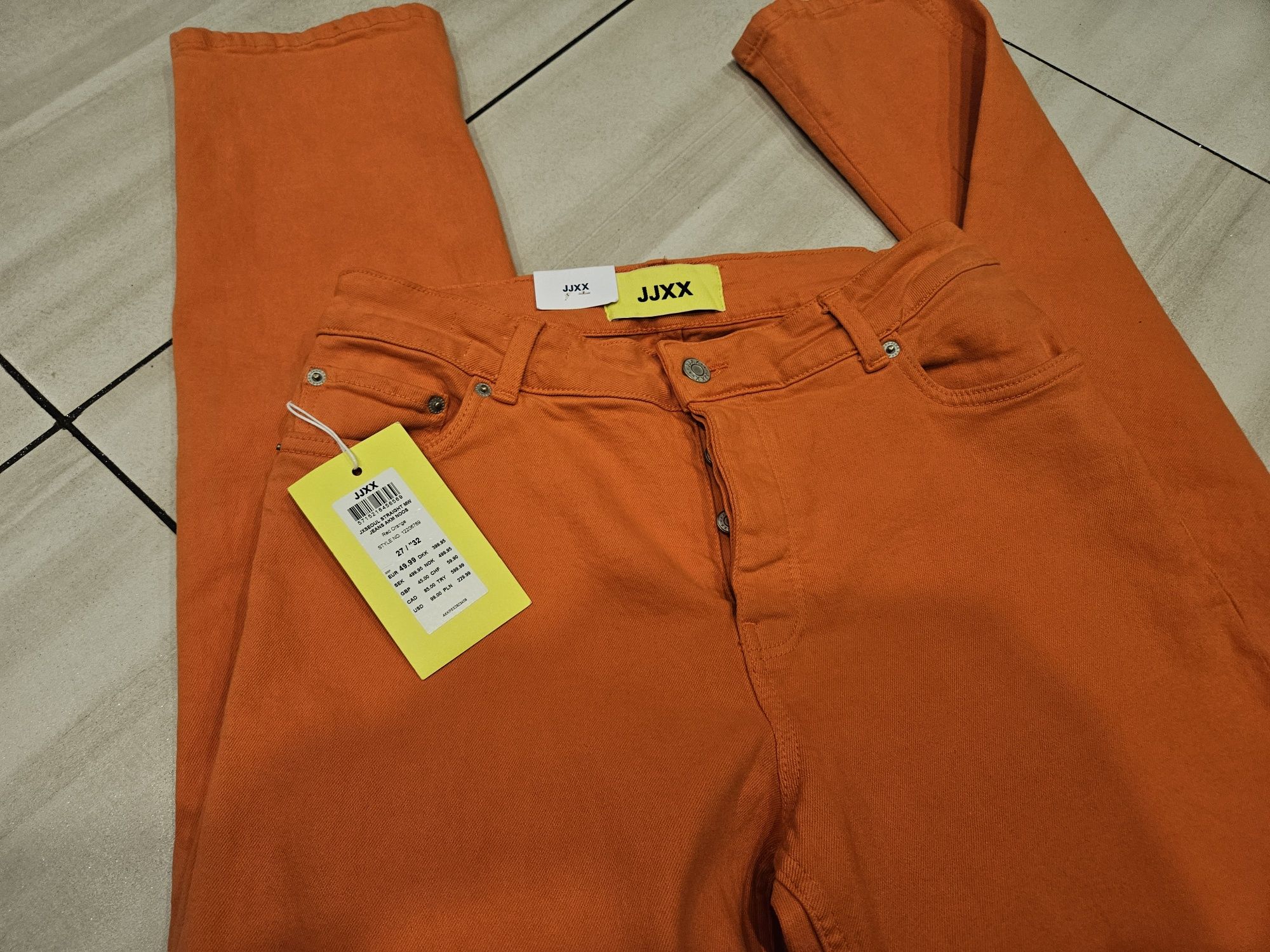 Spodnie damskie mom jeans proste jeansy marki JJXX 27/32  jack Jones