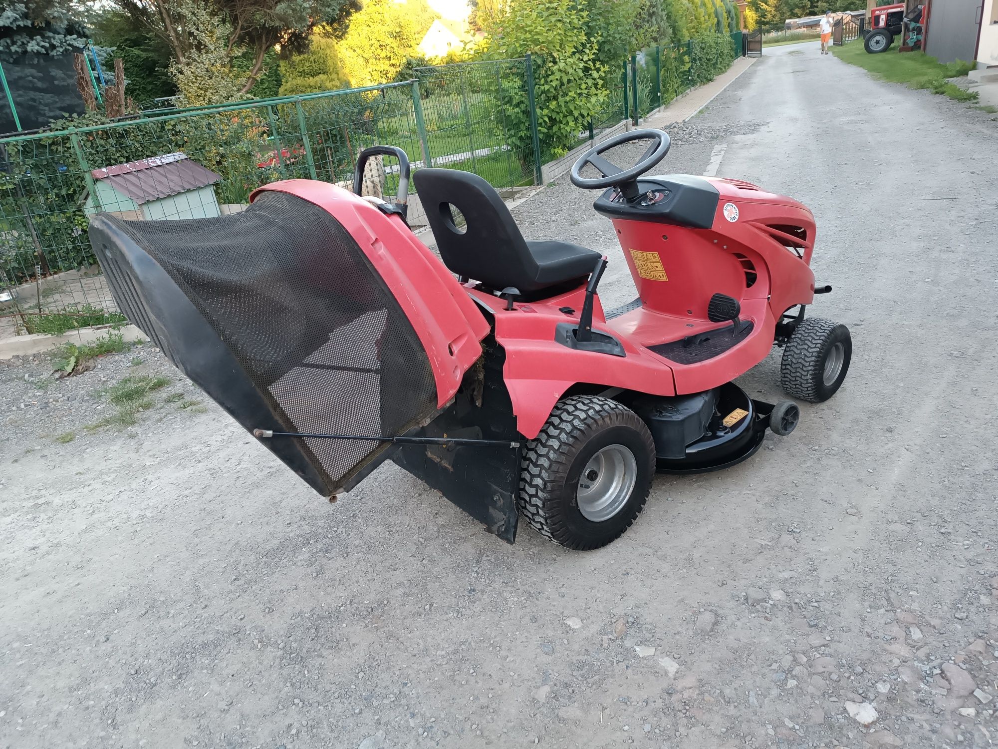 Traktorek Comarch.