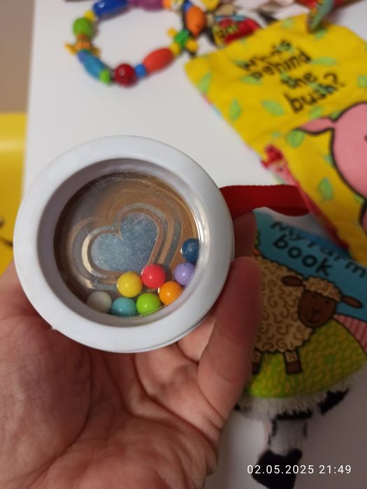 Лот іграшок для найменших, книги м'які гризунці