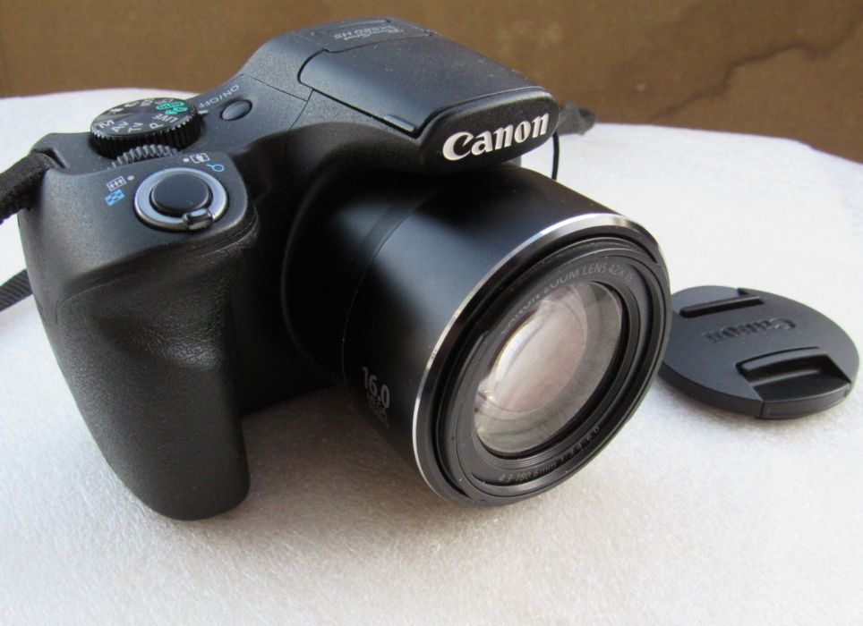 Фотокамера Canon SX520HS - 2100 грн. !!!