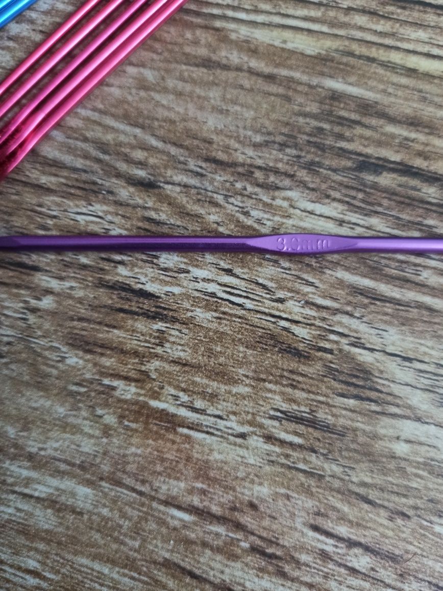 Крючки металлические, для вязания.