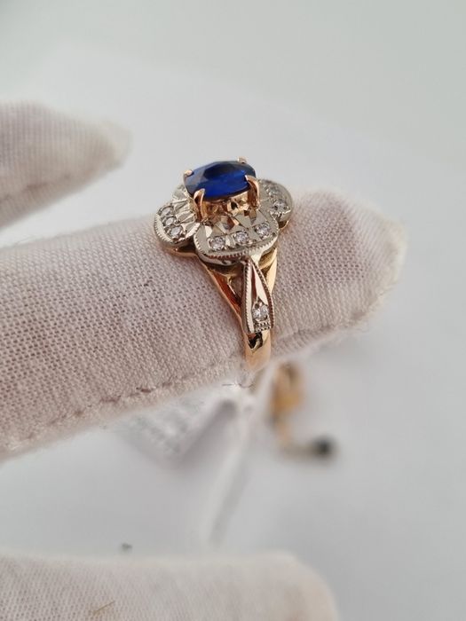 Золотые серьги  кольцо с бриллиантами и сапфирами