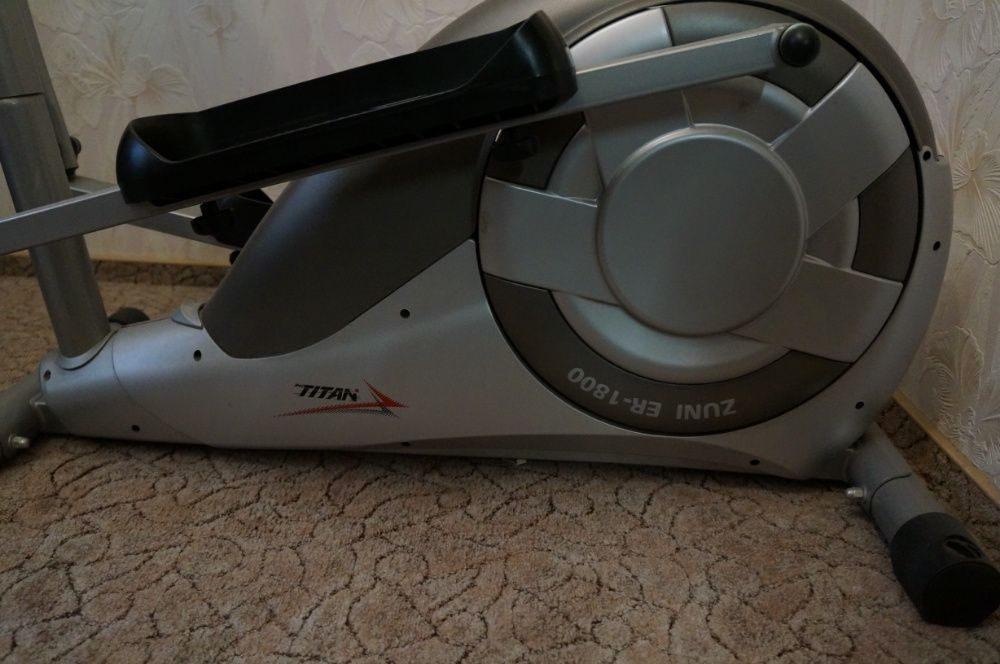 Орбитрек - тренажер ZUNI ER-1800 Titan, б/у