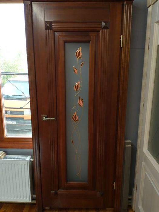 Акція, Двері дубові з масиву дуба,  сосни, виробник   вул Зелена, 51.