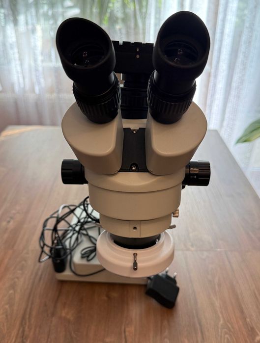 Mikroskop stereoskopowy  SM-4TP + kamera Sony 4K + dodatki