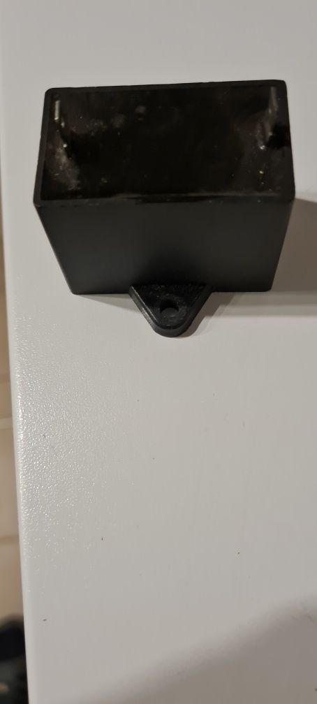 Kondensator  5 mikroF  na 450V