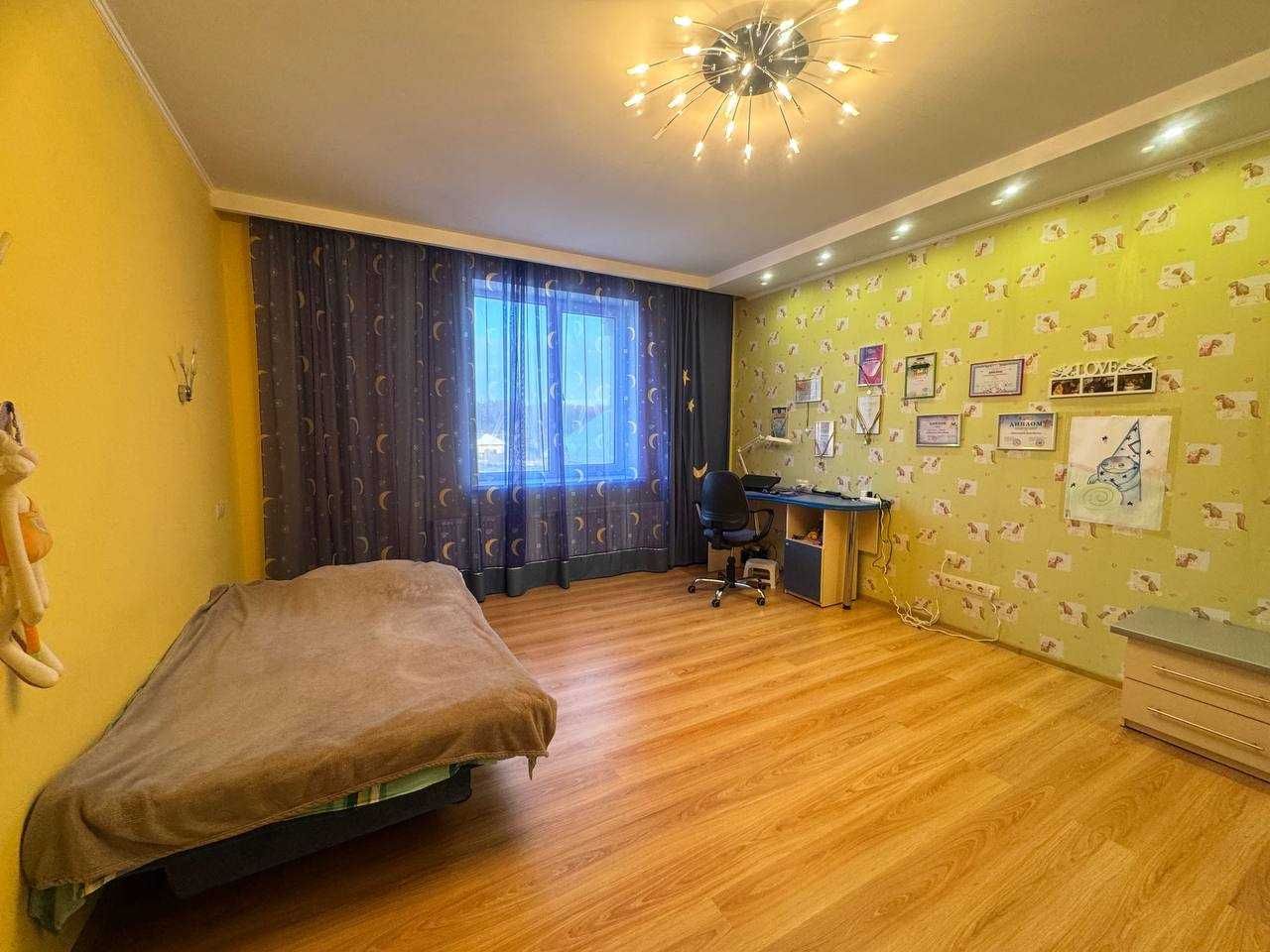 Продаж будинку з ділянкою на 20 соток,Озерна.площа 444 кв.м, 5 кімнат.