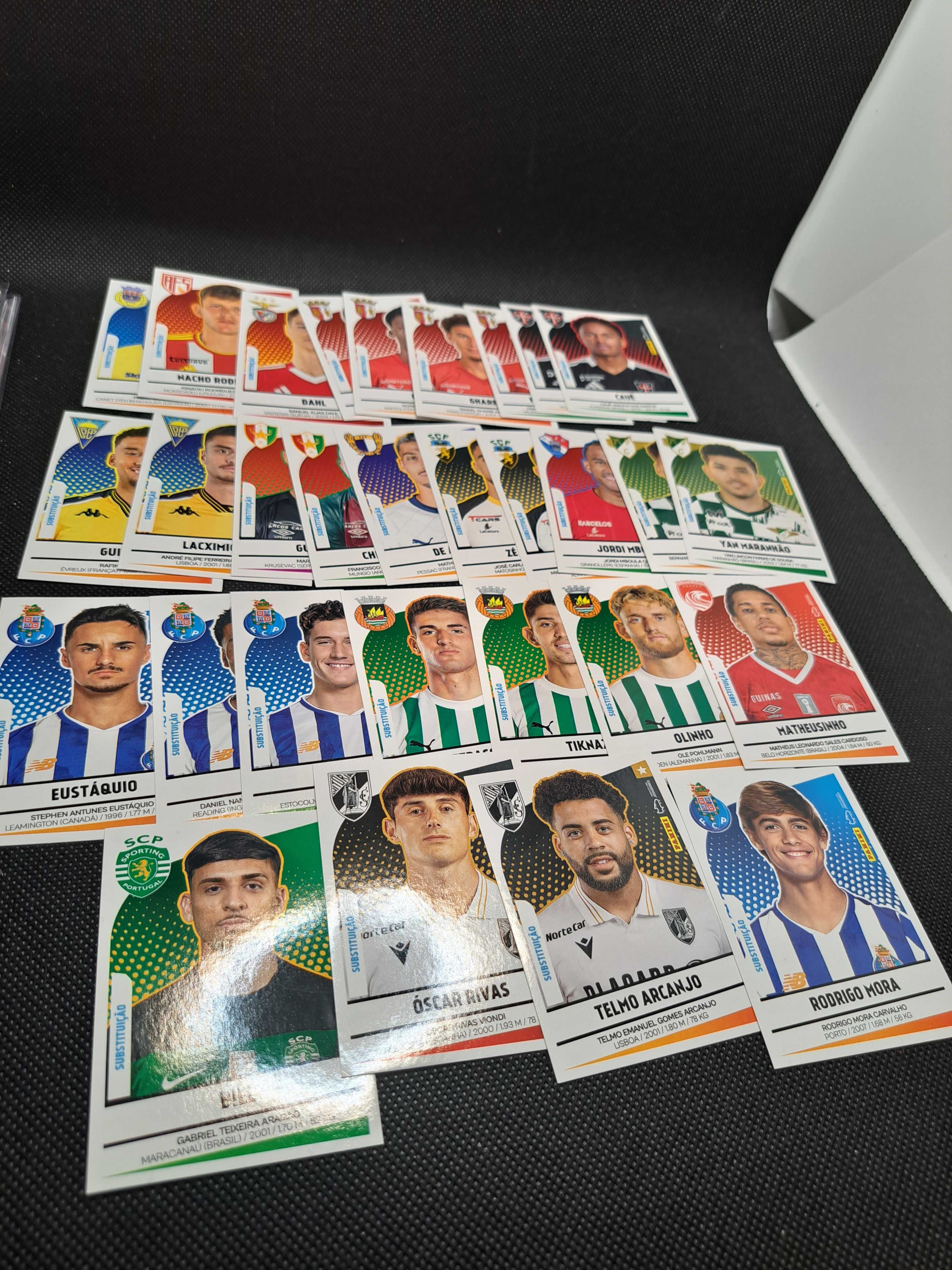 30 Cromos Bis - Futebol 2024/2025