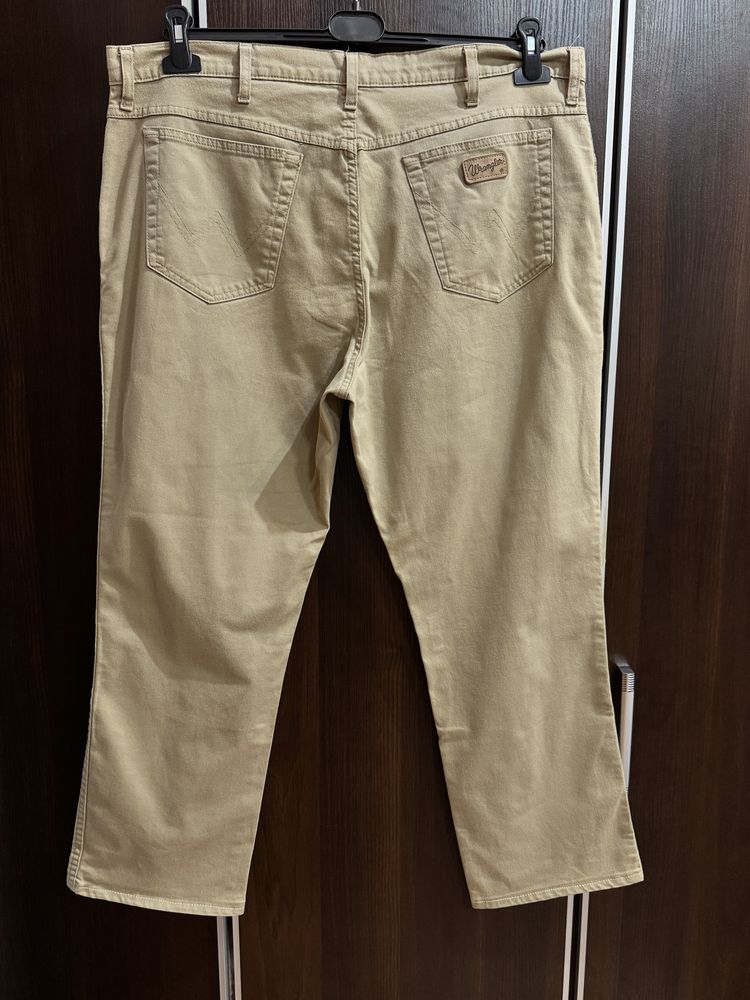 Spodnie męskie firmy Wrangler