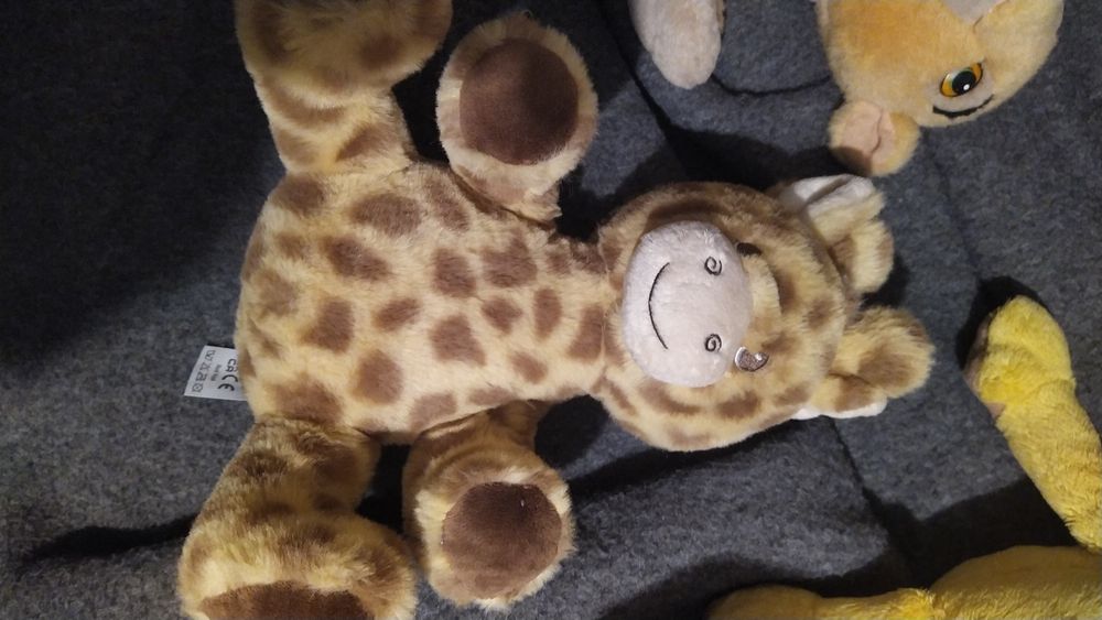 Клубничка грызунок, погремушка