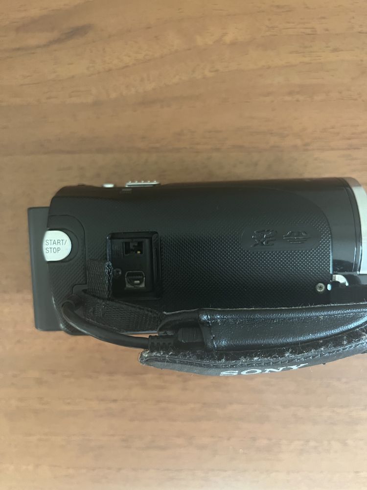 Відеокамера Sony HDR-CX260V