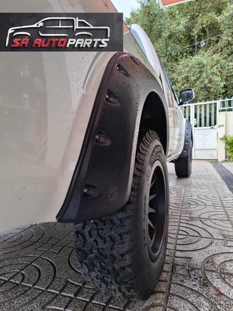 ABAS DO GUARDA-LAMAS NISSAN NAVARA D40