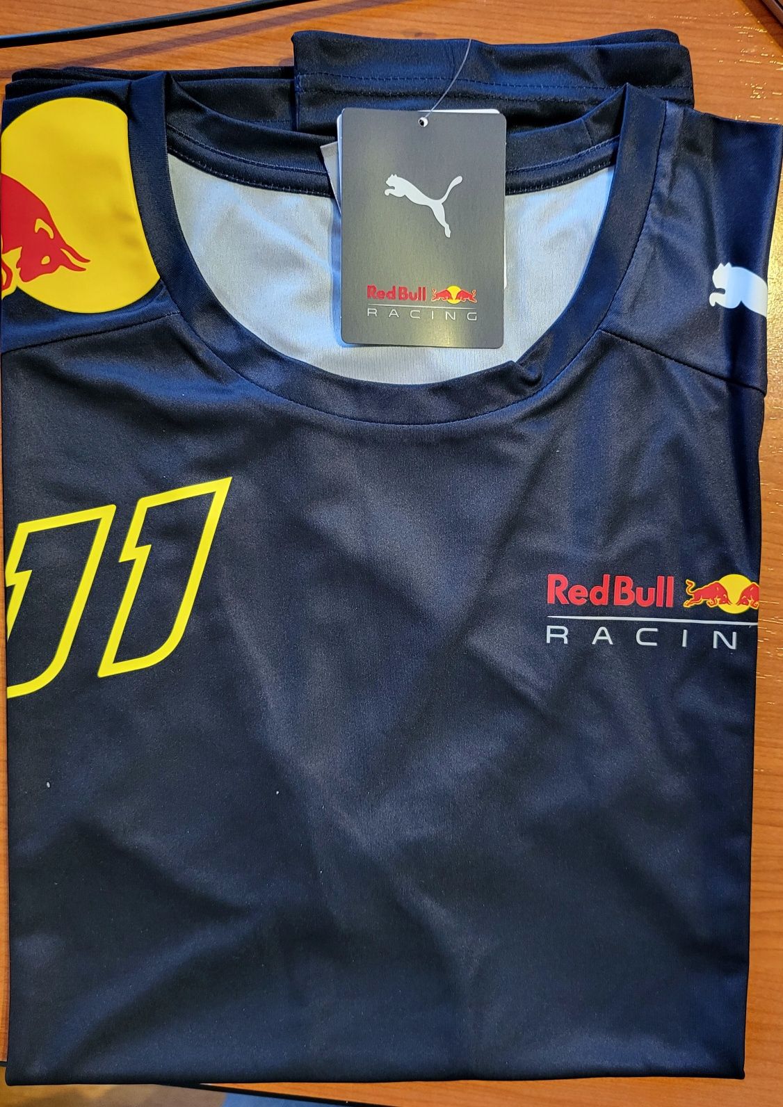 Merchandising Oficial Mclaren e Red Bull - novos com etiquetas