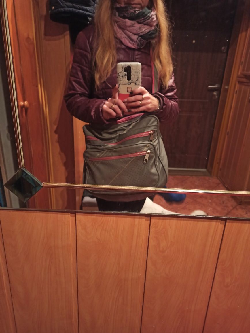 Szara torebka pojemna