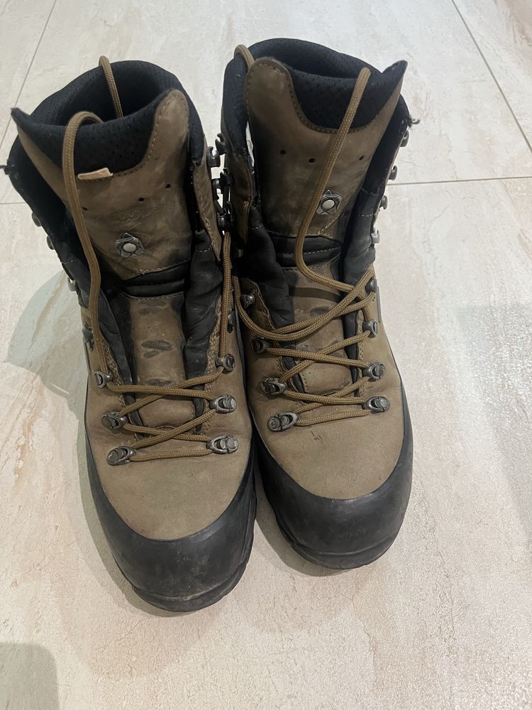 Черевики ботинки чоловічі Lowa gore-tex.