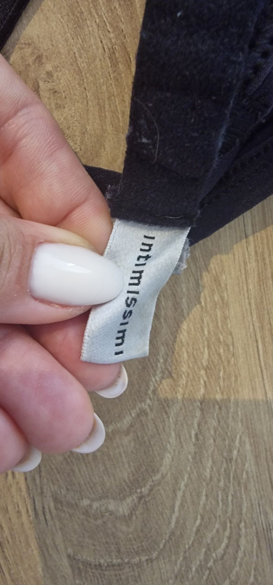 Biustonosz Intimissimi rozmiar 75B