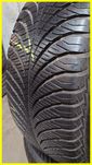 Пара всесезонных шин Goodyear Vector 4 seasons gen-2 215/55 r17