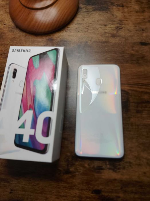 Como novo Samsung A 40