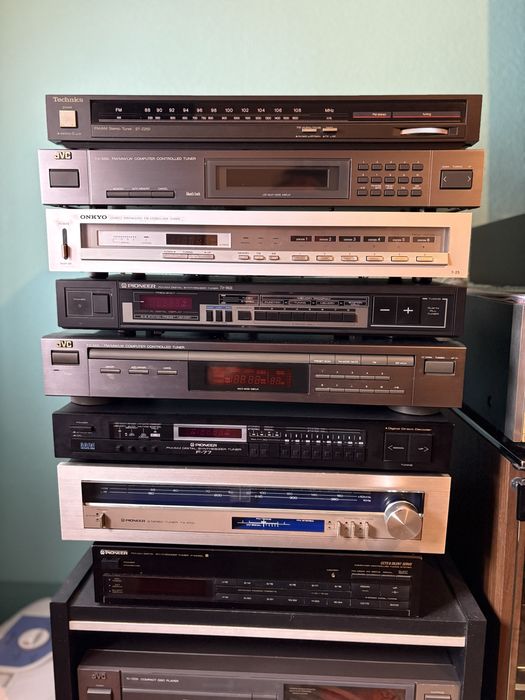 Tuners/ sintonizadoores. Vários