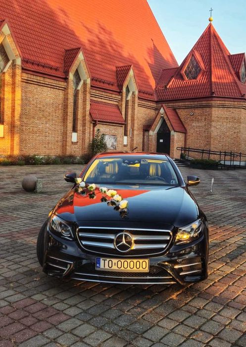 Wynajem samochodu premium z kierowcą – Mercedes benz