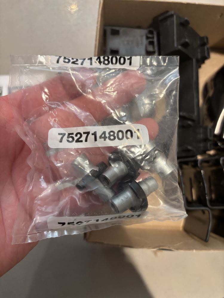 Thule kit 186096 skrócona nazwa 6096