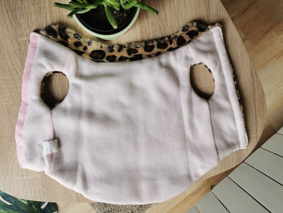 Sweterek panterka dla pieska