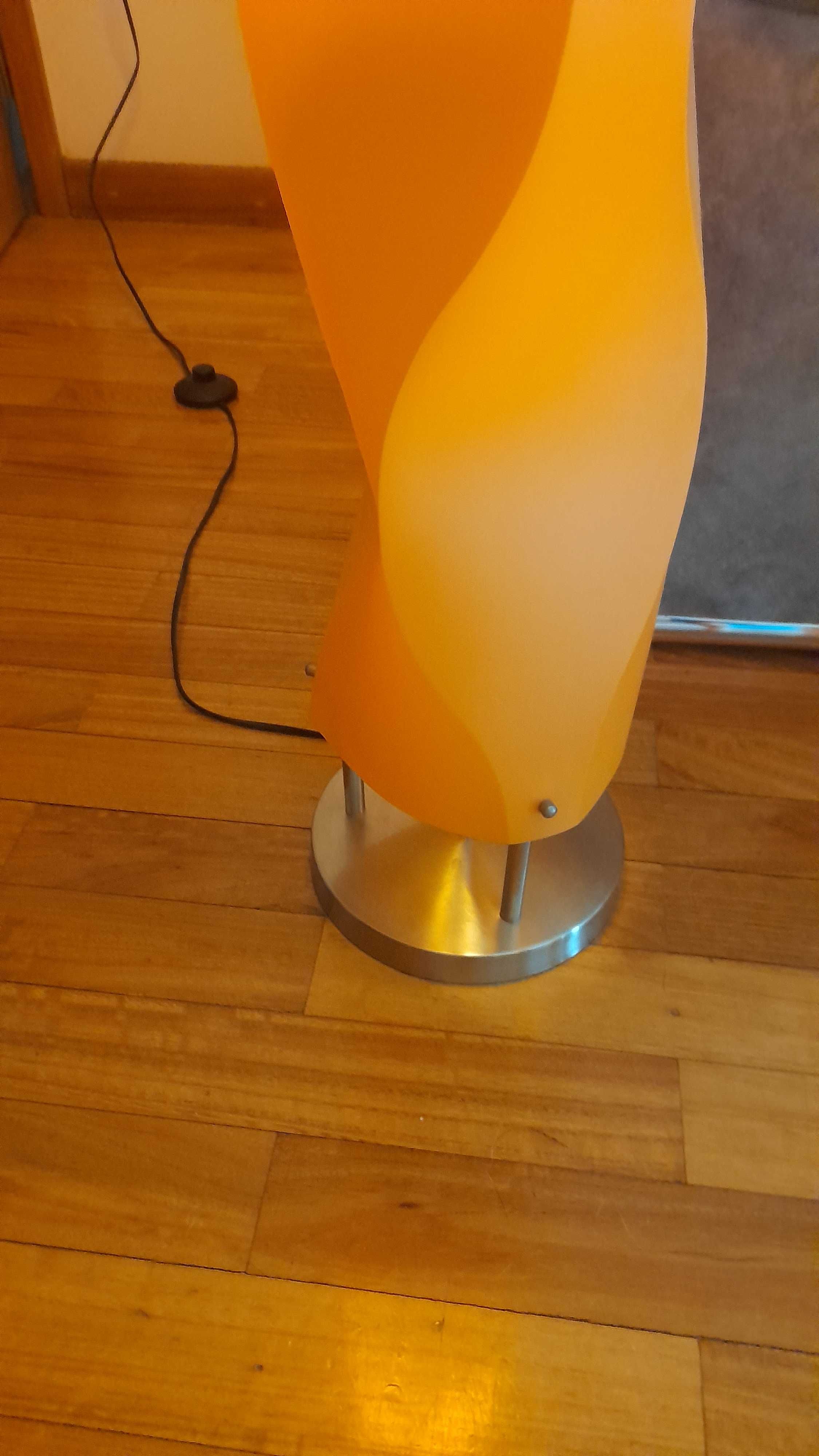 Candeeiro de pé 125 cm