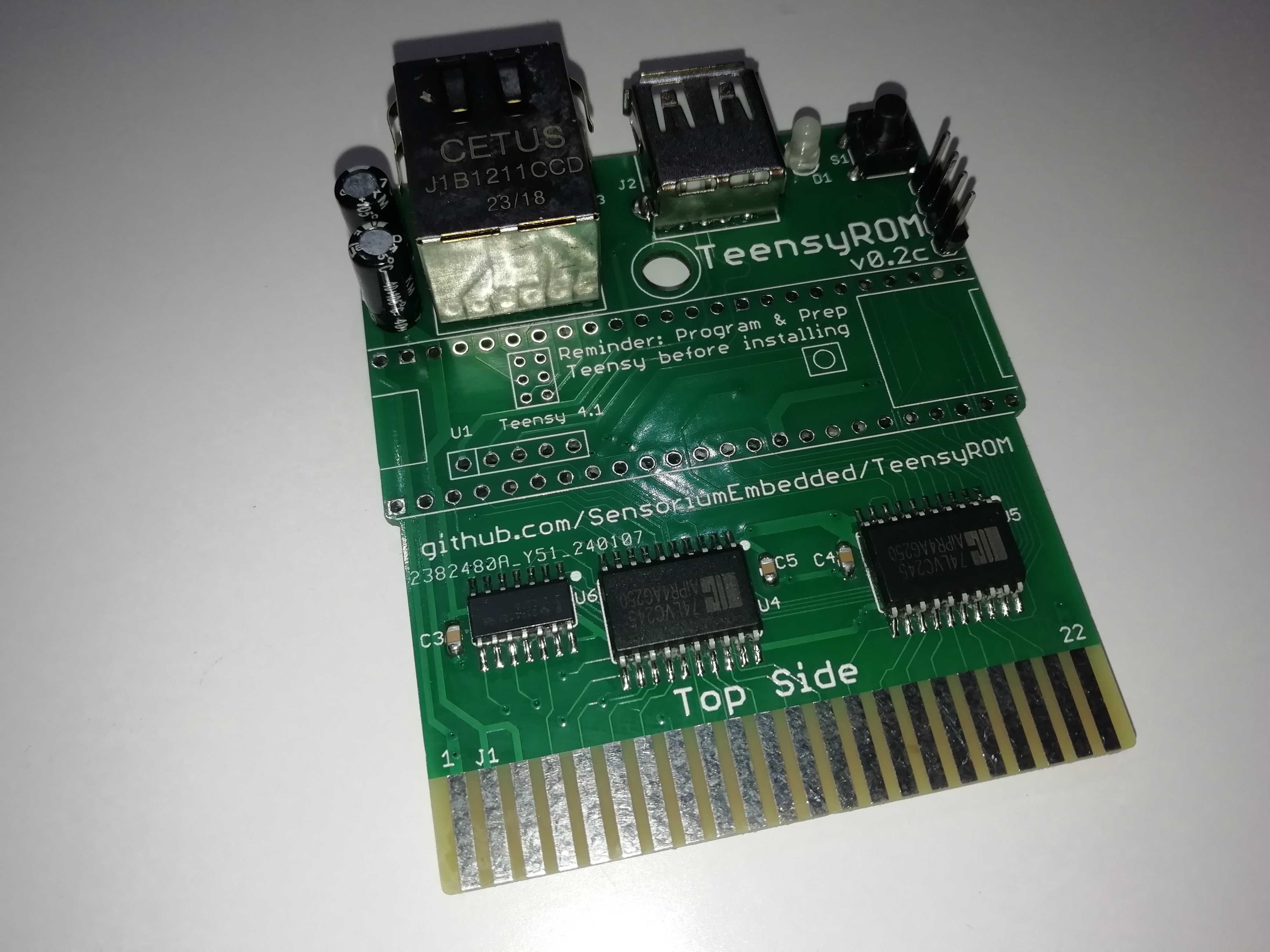 Płytka TeensyROM Commodore 64/128