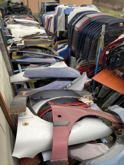 Крило Форд Мондео мк1 мк2 Ескорт Скорпио Сієра