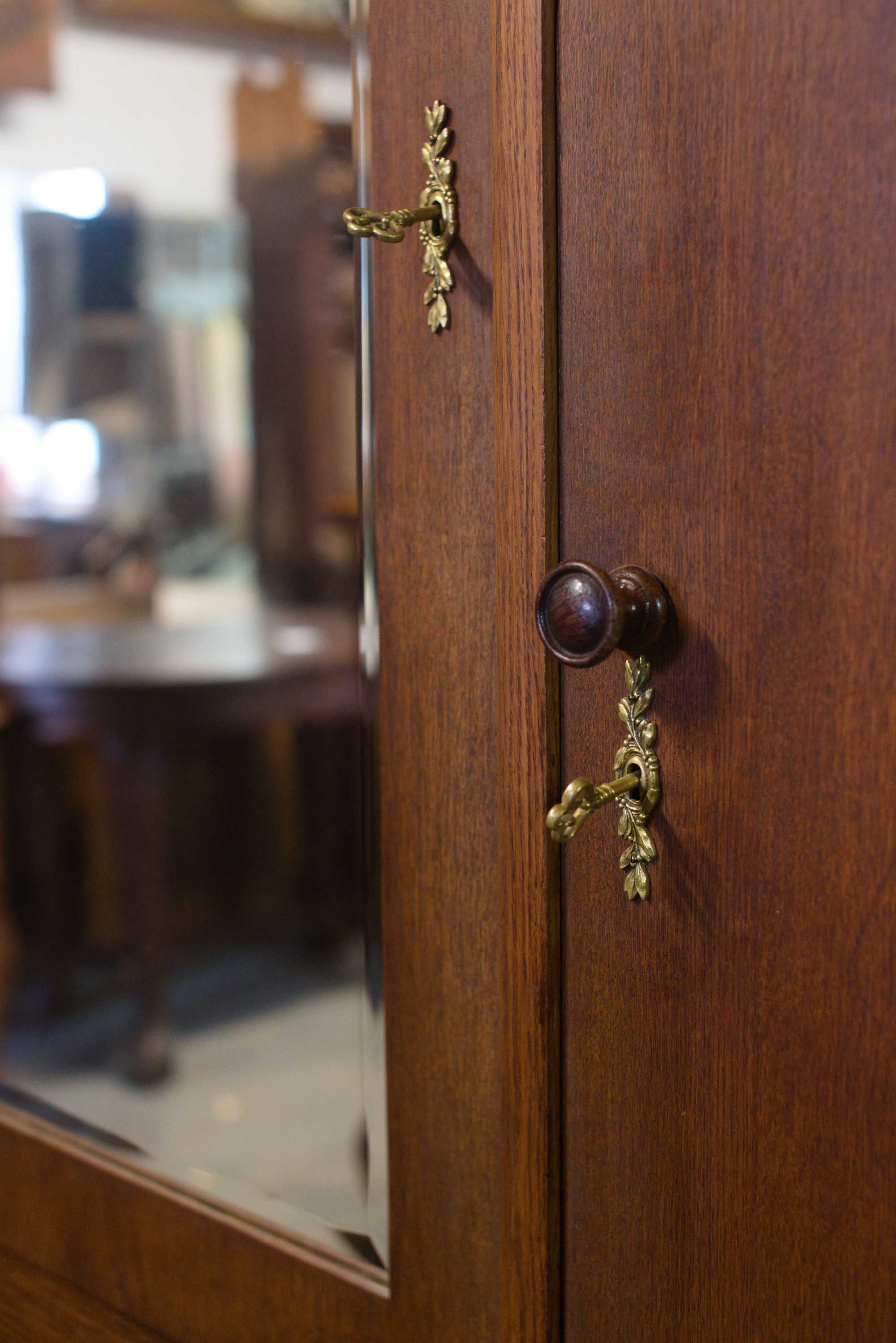 ANTYK solidna szafa 3-drzwiowa z lustrem drewno dąb zdobienia