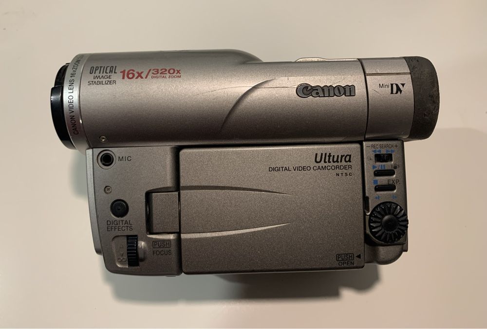 Canon Ultura Mini DV видеокамера