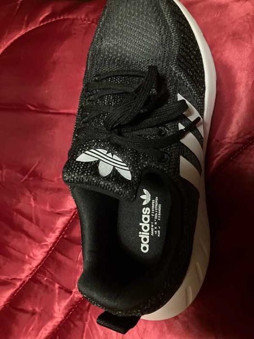 Sapatilhas adidas swift run