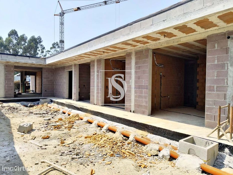 Moradia Térrea T3 em construção, em Barcelos