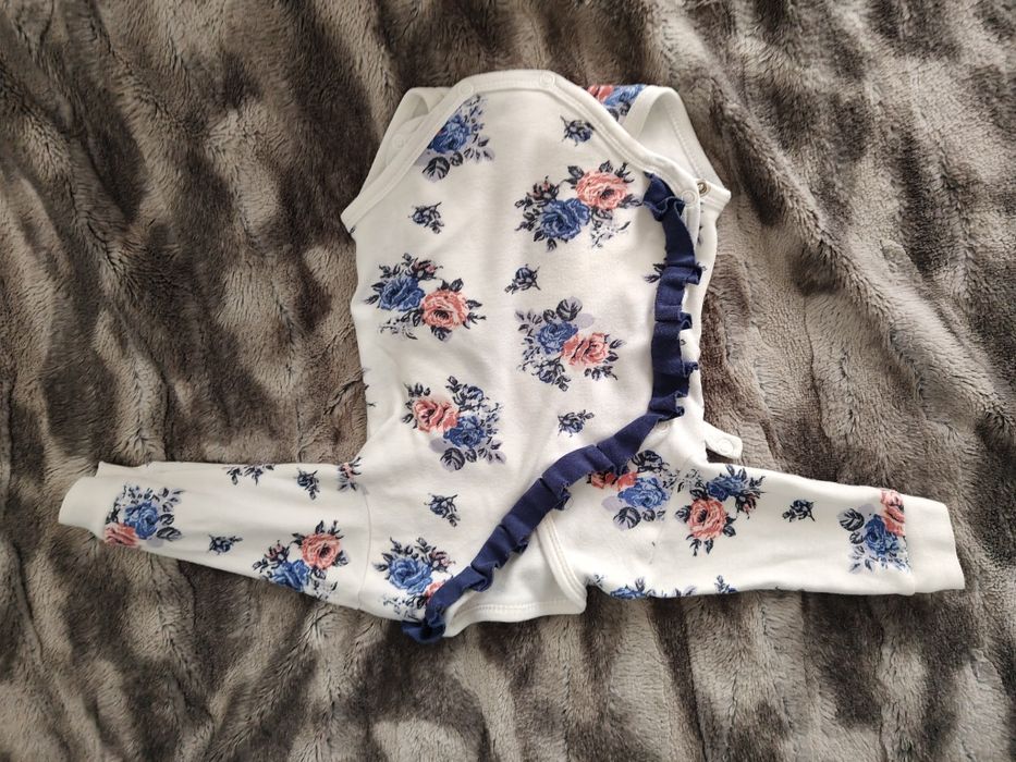 Body dziewczęce niemowlęce