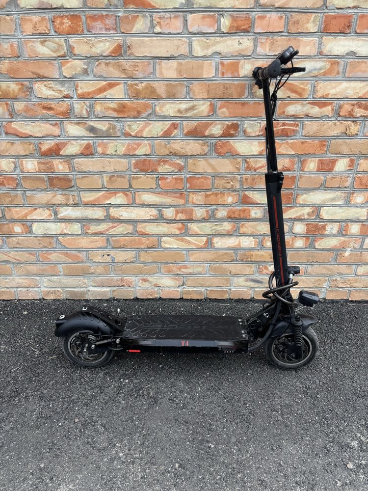 Продам Crosser T 4
