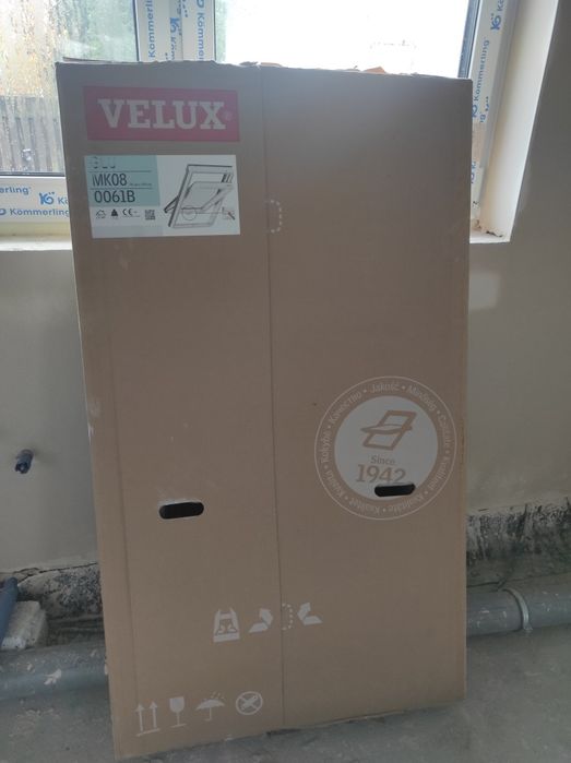 Okno dachowe Velux 78x140