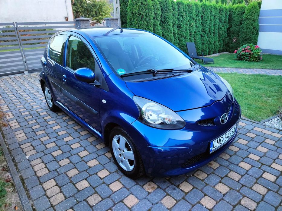 Toyota Aygo 1.0 i klima / Sprowadzony-zarejestrowany