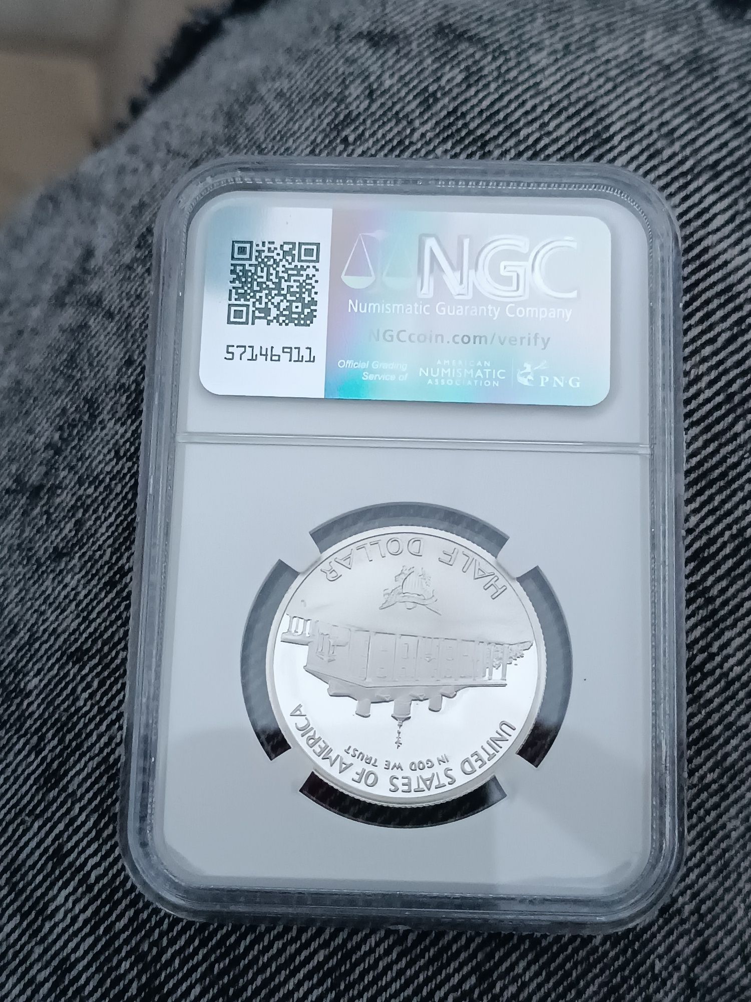 Півдолара 50 центів 1982 D 50C рік США NGC MS69