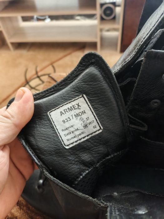 Ботінки зима-осінь шкіряні 27 см устілка