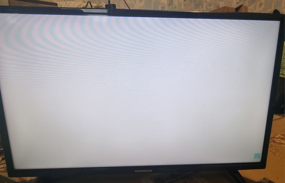 Thomson 32 дюйма