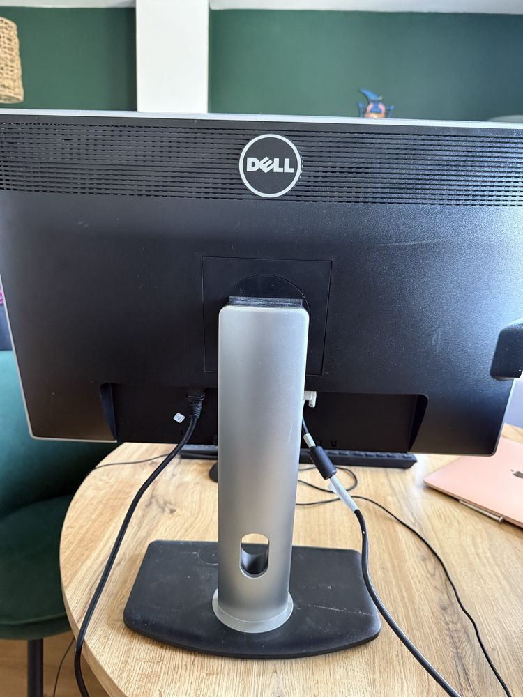 Monitor dell 24 cale 2szt