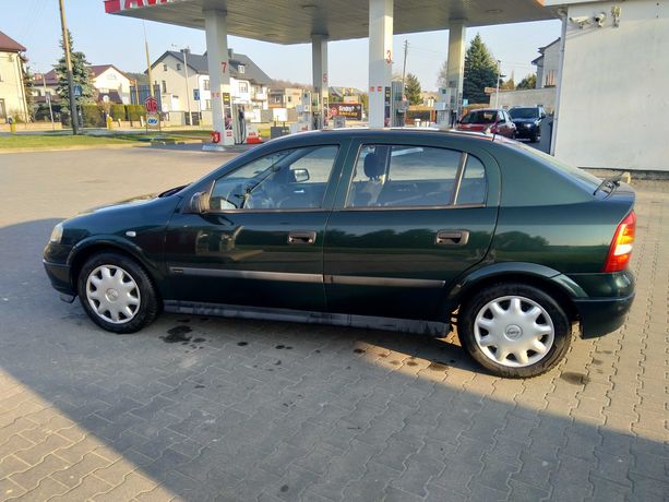 Opel Astra 1.6 1999 · 130 000 km · 1 598 cm3 · Benzyna