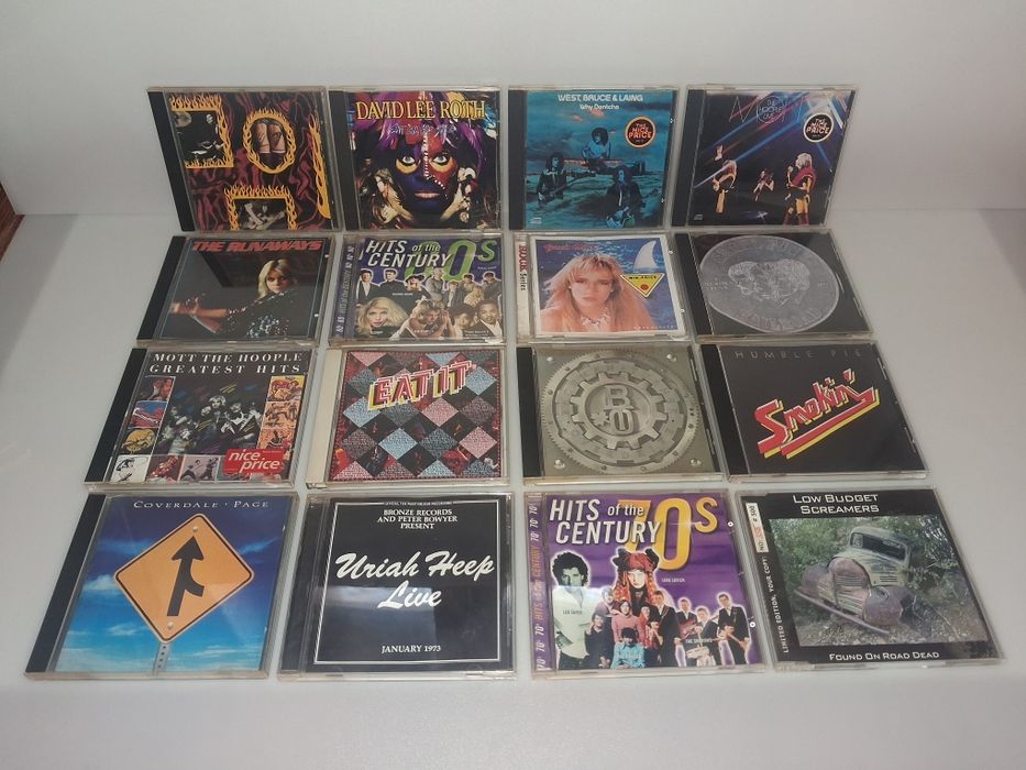 16 Antigos CDS de Música